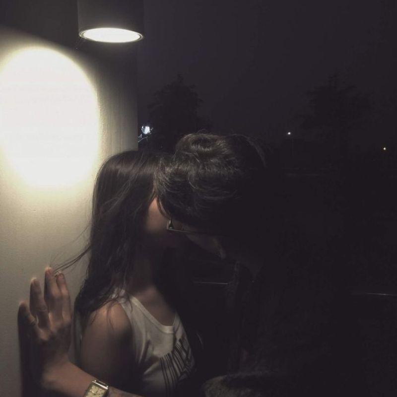 romance with kisses ideas: Ways to increase the spark for couples in love 14 romance with kisses ideas